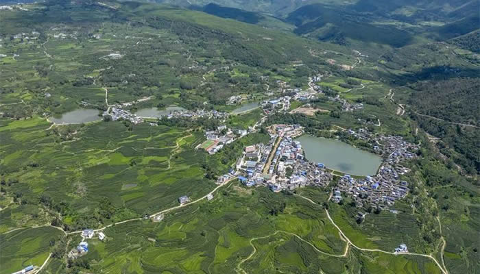 萬德湖景區(qū)